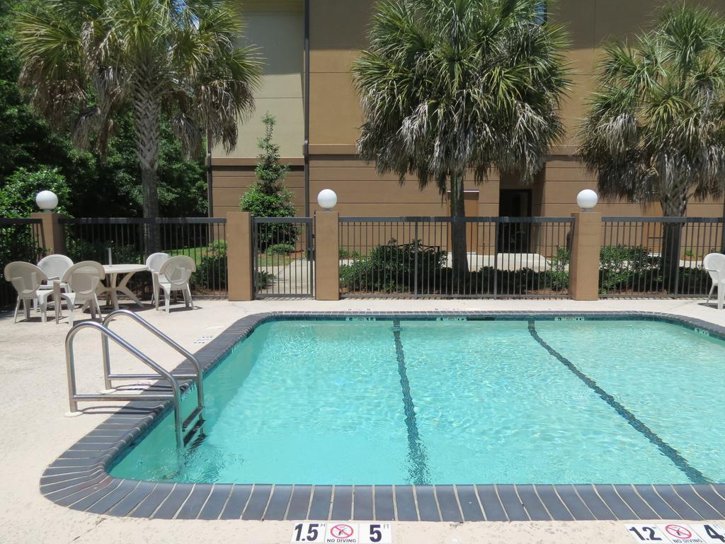 Comfort Suites Mobile West Tillmans Corner Eksteriør billede