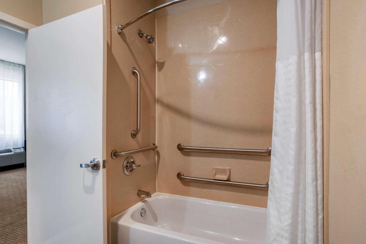 Comfort Suites Mobile West Tillmans Corner Eksteriør billede